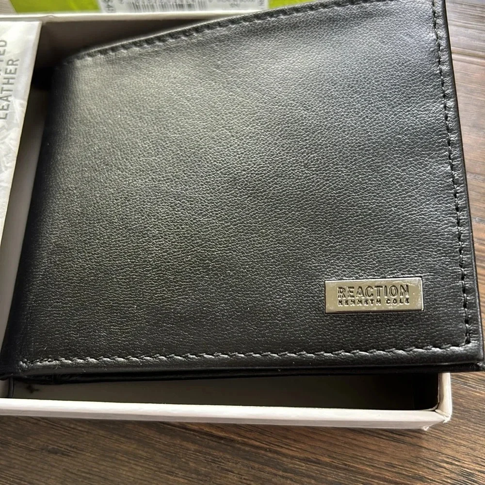 Reaction Kenneth Cole Genuine Leather black wallet/card/bill/ID holder, slim fit
